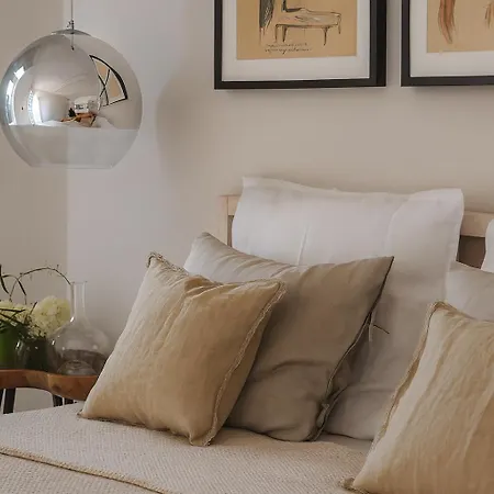 Campo De Santa Clara 98 Apartamento *